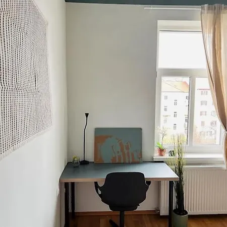 Stilvolle, Zentrale